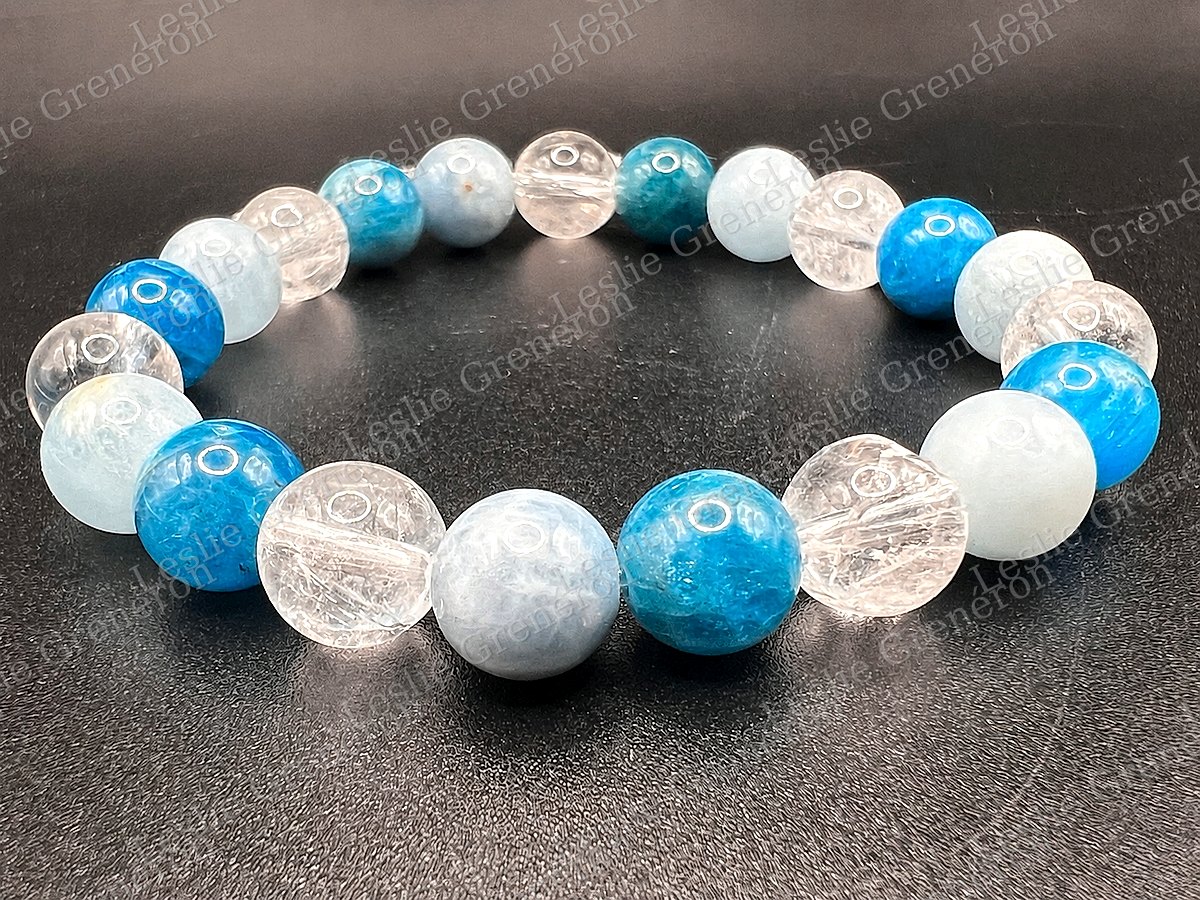 Bracelet Horizon Bleu en pierres naturelles — Aigue-marine, Apatite, cristal de roche