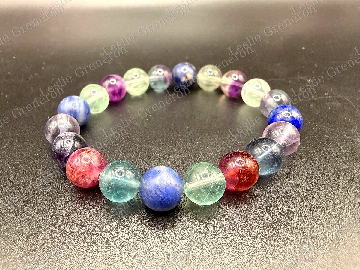 Bracelet Je me concentre - Collection Rentrée en pierres naturelles — Sodalite, Fluorine multicolore